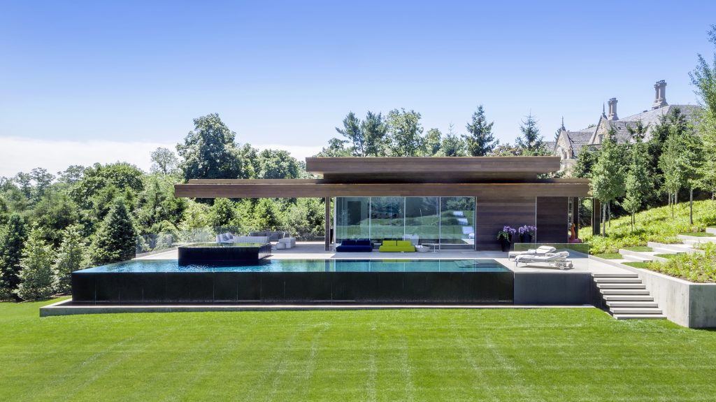 Pools & Pool Houses